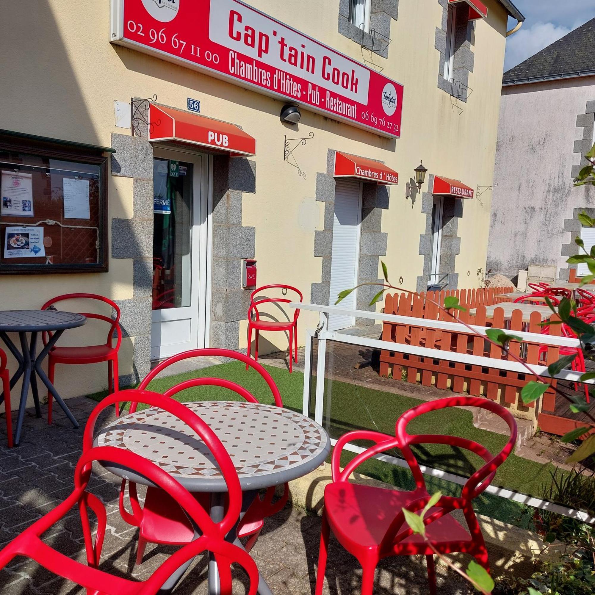 Cap'Tain Cook Bed and Breakfast Caurel  Eksteriør billede